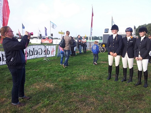 20130922_171704_resized 20130922_171704_resized